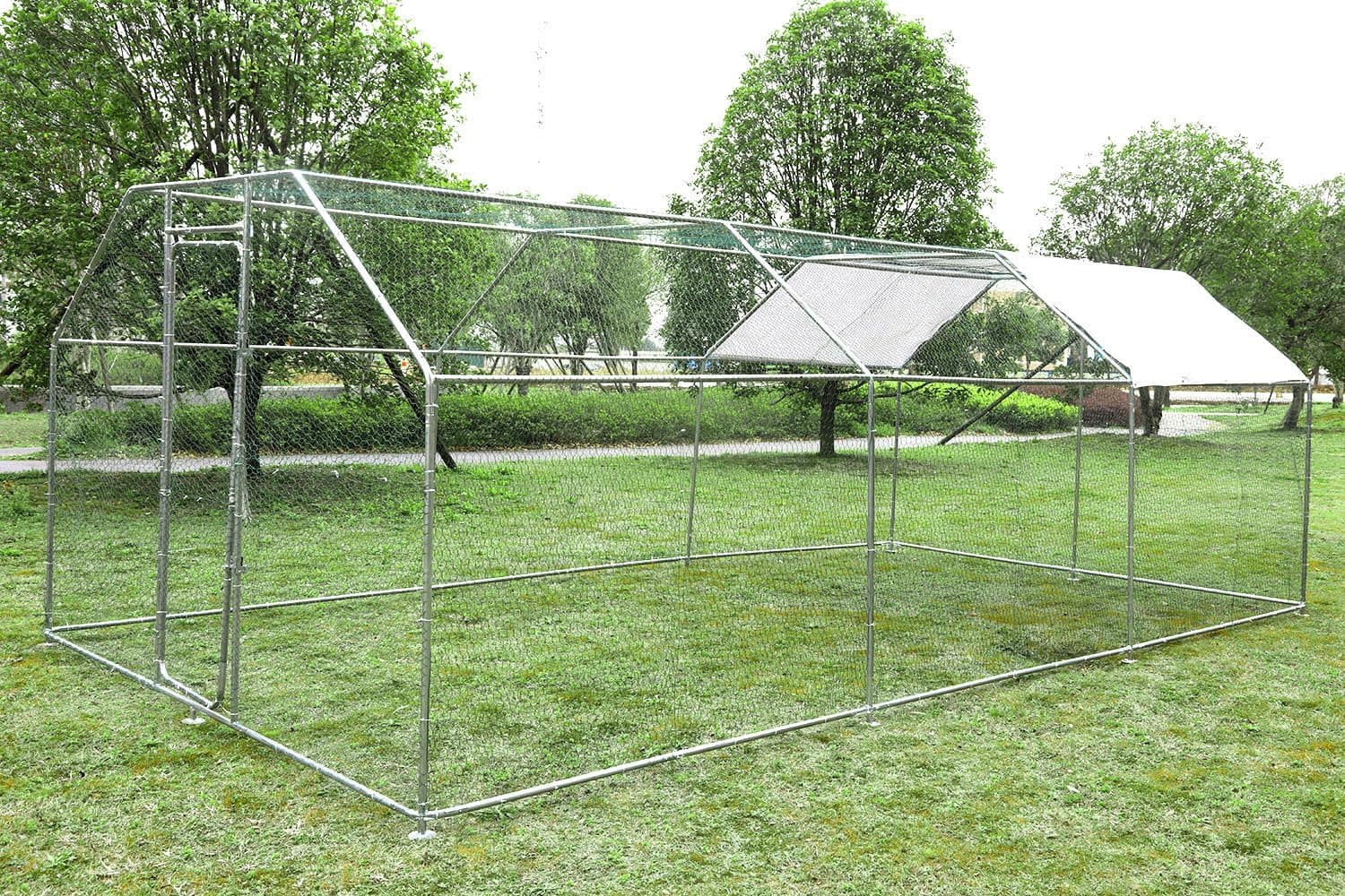 Best Chicken Runs and Enclosed Pens